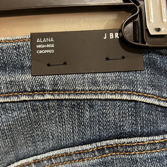 J Brand Jasper Patched Denim - Picture 8 of 9
